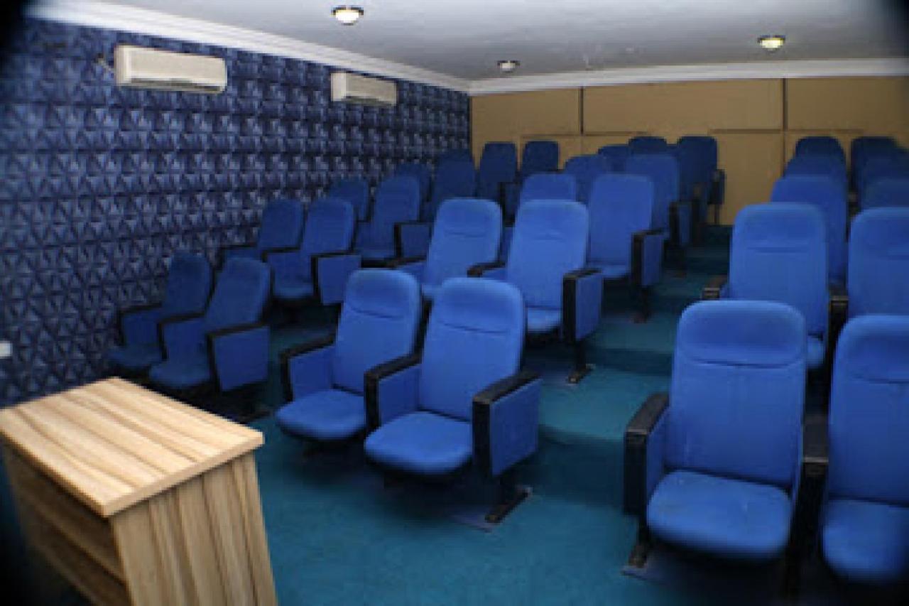 Room In Lodge - All Seasons Hotel-Owerri Buitenkant foto